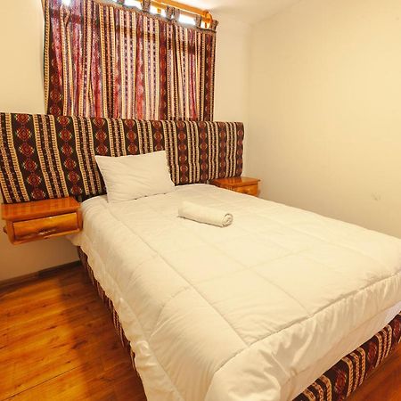 Los Ponchos Inn Apartasuite Otavalo Exterior foto