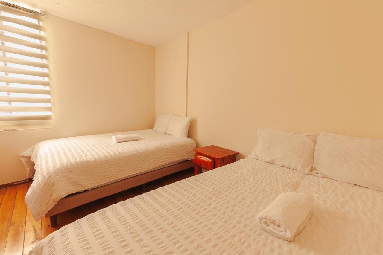 Los Ponchos Inn Apartasuite Otavalo Exterior foto
